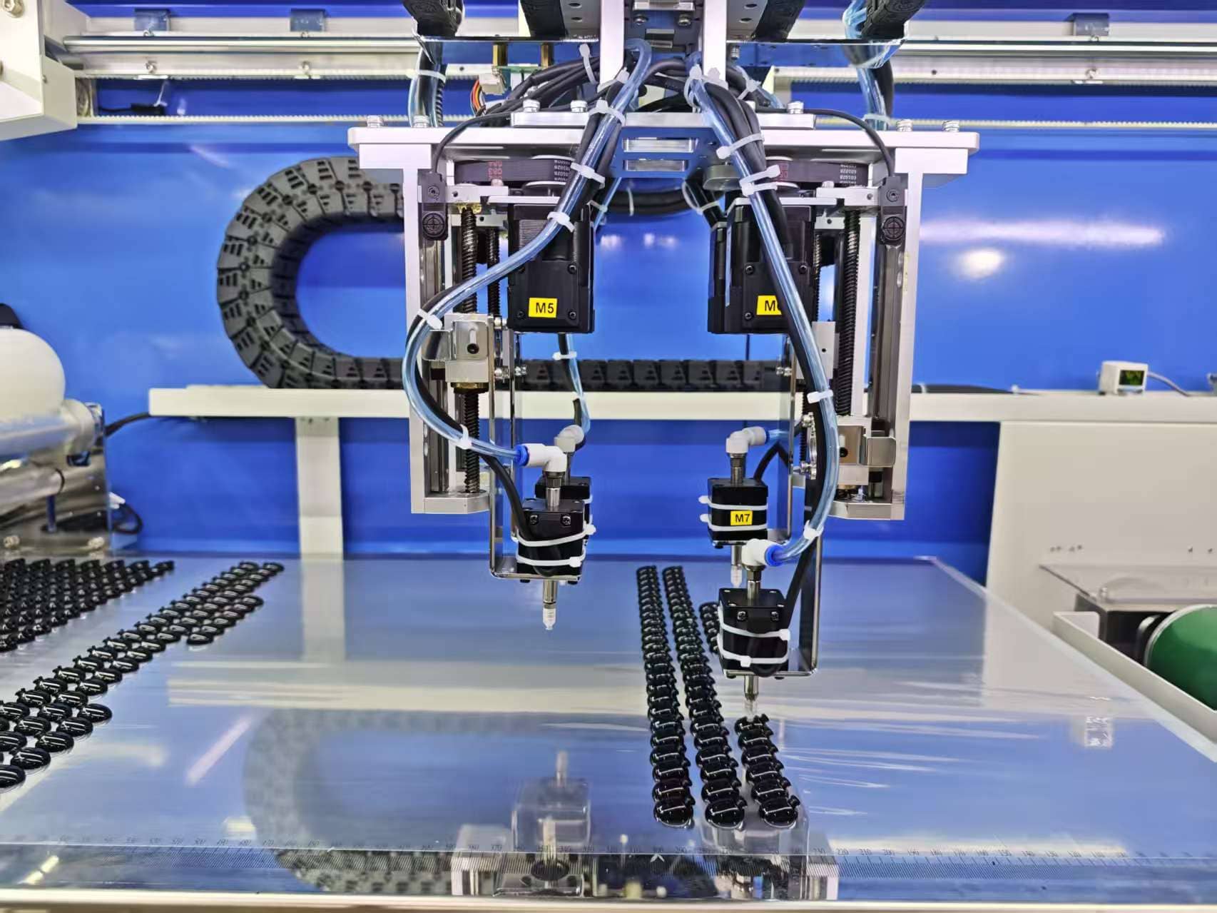 Injection molding automation